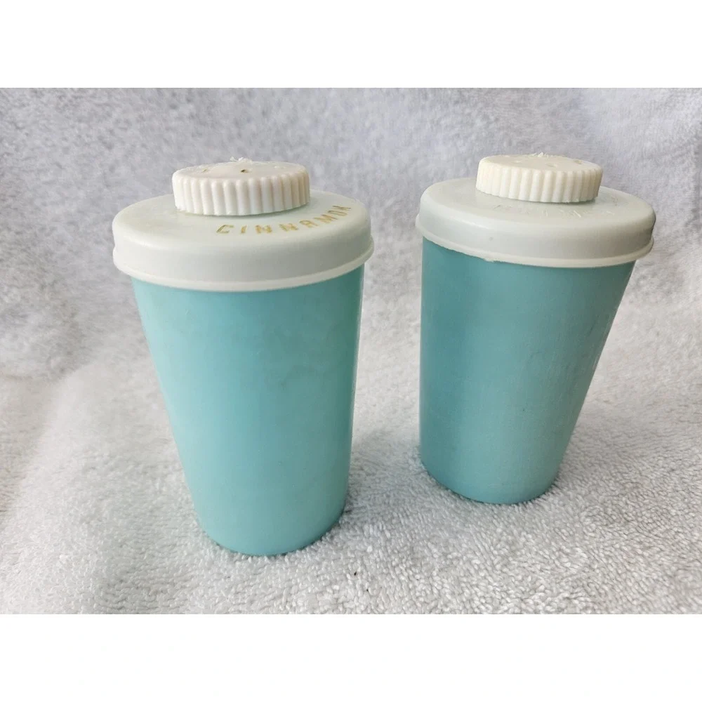 Vintage Tupperware Set of 2 Green/blue Spice Jars Shakers Cinnamon Nutmeg